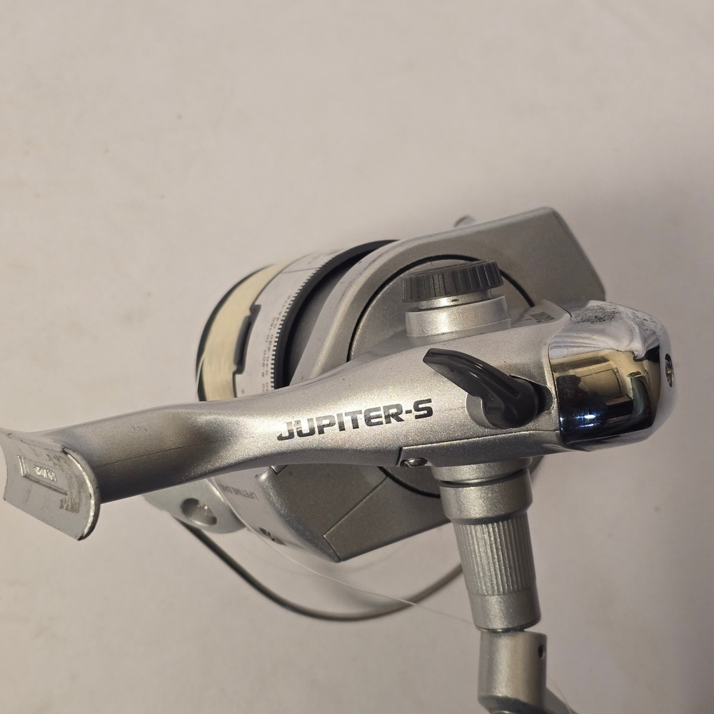 Daiwa Jupiter-S 5000 Spinning Fishing Reel Silver Lifetime Bail Rear Drag - Picture 5 of 5